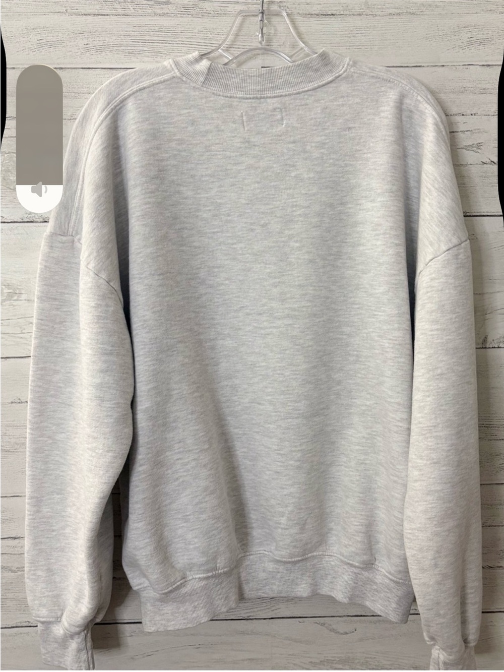 Joah Brown Women’s Crewneck Sweatshirt, light heather grey - Picture 8 of 11